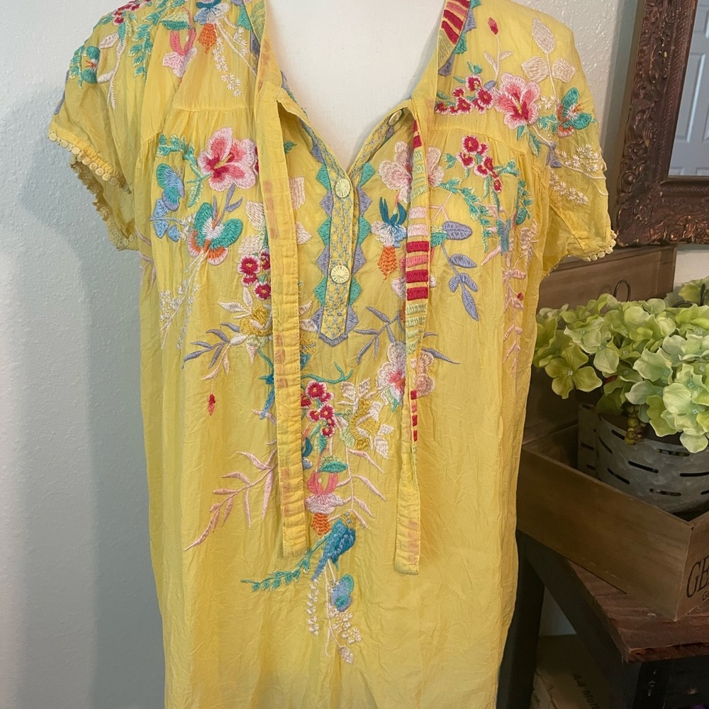 Johnny Was Multicolor Embroidered Top